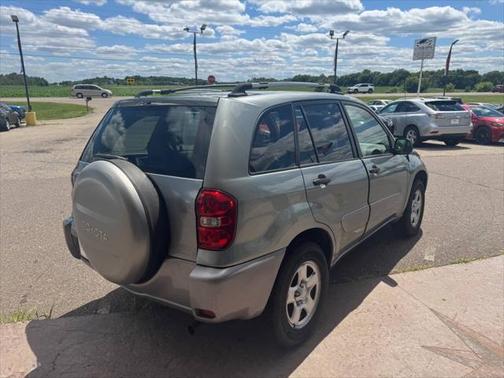 2004 Toyota RAV4 Base