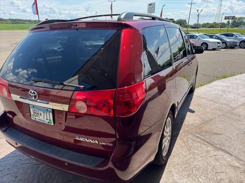 2008 Toyota Sienna XLE Limited