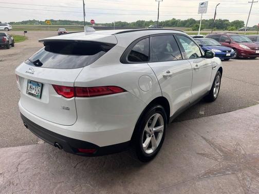 2017 Jaguar F-PACE 35t Premium