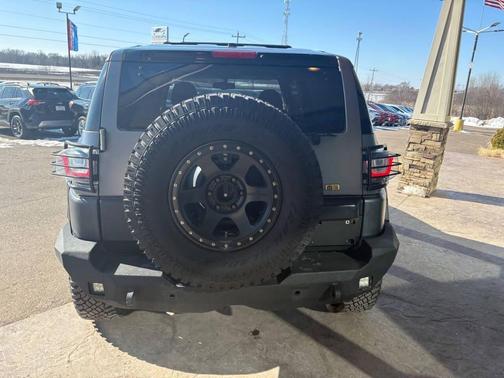 2014 Toyota FJ Cruiser Base