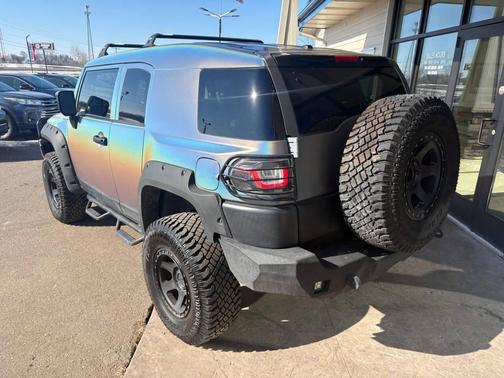 2014 Toyota FJ Cruiser Base