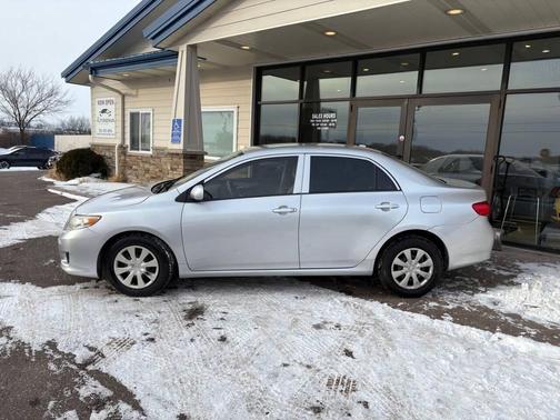2010 Toyota Corolla LE