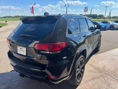 2017 Jeep Grand Cherokee Altitude