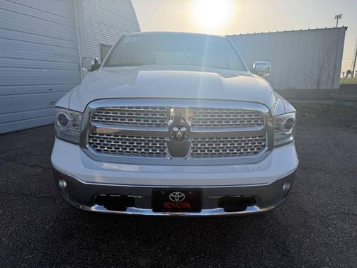 Bright White Clearcoat 2013 RAM 1500 Laramie