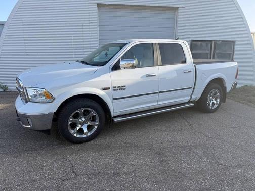 Bright White Clearcoat 2013 RAM 1500 Laramie