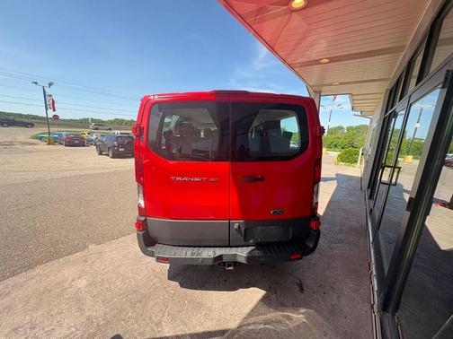 Race Red 2016 Ford Transit-150 XLT