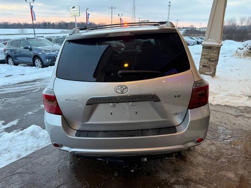 2008 Toyota Highlander Sport
