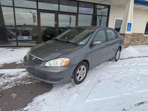 2005 Toyota Corolla LE