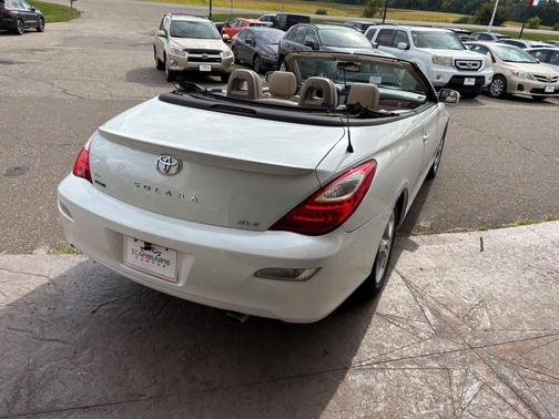 2008 Toyota Camry Solara SLE