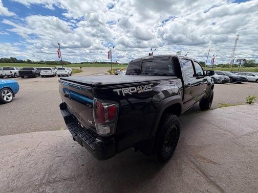 Midnight Black Metallic 2021 Toyota Tacoma TRD Off Road