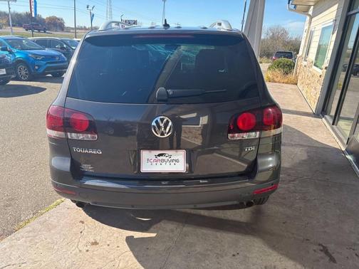 2010 Volkswagen Touareg V6 TDI