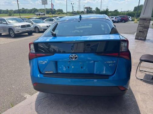 2021 Toyota Prius XLE