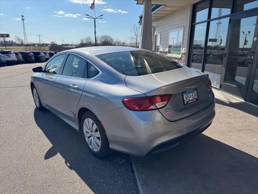 2015 Chrysler 200 LX