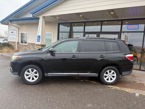 2013 Toyota Highlander SE