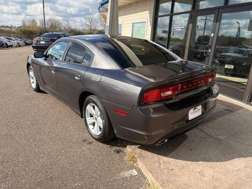 2013 Dodge Charger SE