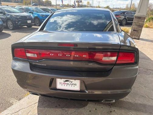 2013 Dodge Charger SE