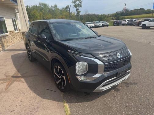 2023 Mitsubishi Outlander PHEV SE S-AWC