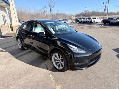 2021 Tesla Model Y Long Range Dual Motor All-Wheel Drive