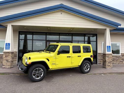 High Velocity Clear Coat 2023 Jeep Wrangler 4-Door Sahara