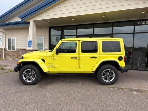 High Velocity Clear Coat 2023 Jeep Wrangler 4-Door Sahara