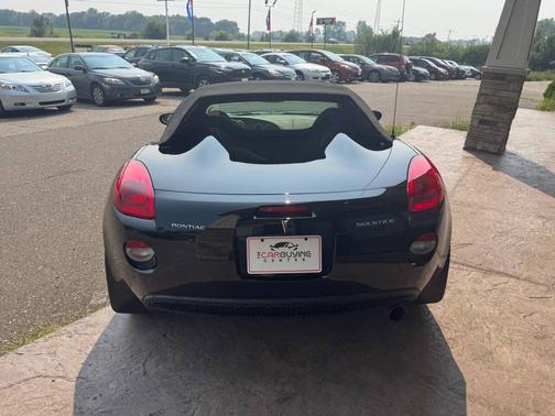 2006 Pontiac Solstice Base 2dr Convertible