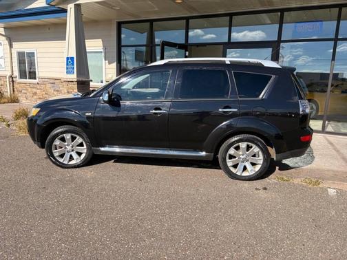 2009 Mitsubishi Outlander SE