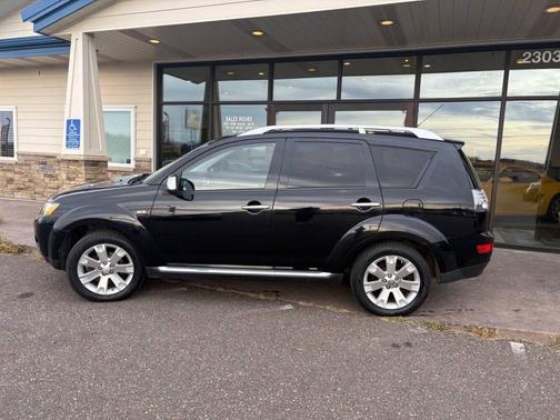 2009 Mitsubishi Outlander SE