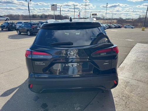 2022 Toyota Corolla Cross XLE