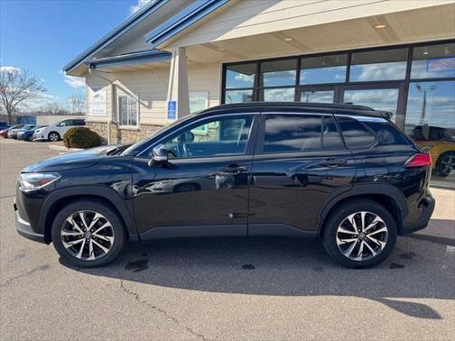 2022 Toyota Corolla Cross XLE