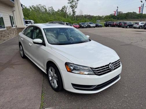 2014 Volkswagen Passat 2.0L TDI DSG SE w/Sunroof