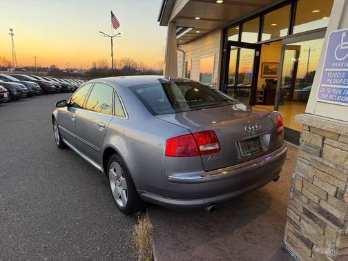 2005 Audi A8 L 4.2 quattro