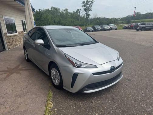 2021 Toyota Prius LE
