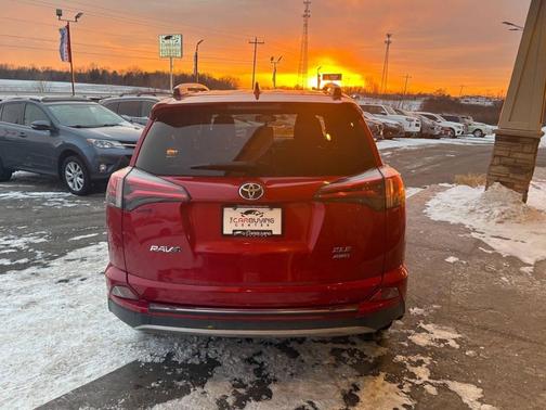 2017 Toyota RAV4 XLE