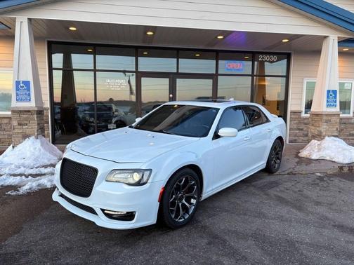 2017 Chrysler 300 S