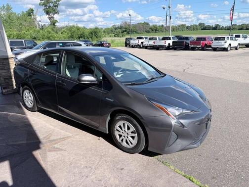 Magnetic Gray Metallic 2017 Toyota Prius Two Eco