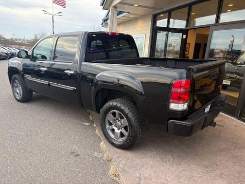 2008 GMC Sierra 1500 Denali Crew Cab