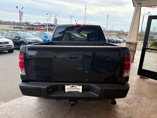 2008 GMC Sierra 1500 Denali Crew Cab