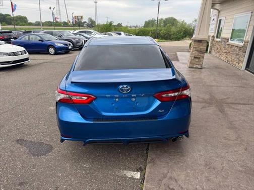 2018 Toyota Camry SE