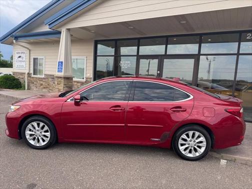 2015 Lexus ES 300h Base