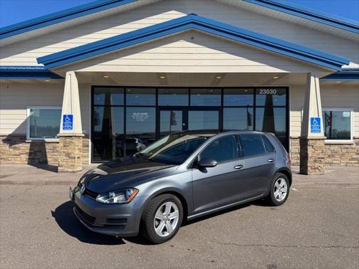 2017 Volkswagen Golf TSI Wolfsburg Edition 4-Door
