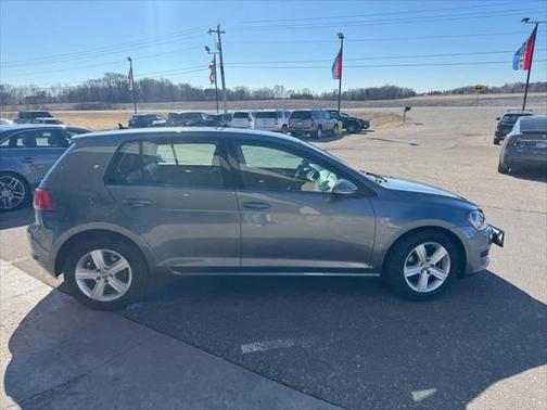 2017 Volkswagen Golf TSI Wolfsburg Edition 4-Door