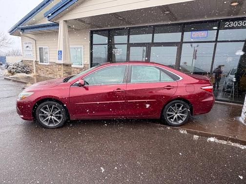 2016 Toyota Camry XSE