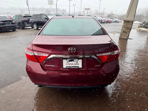 2016 Toyota Camry XSE
