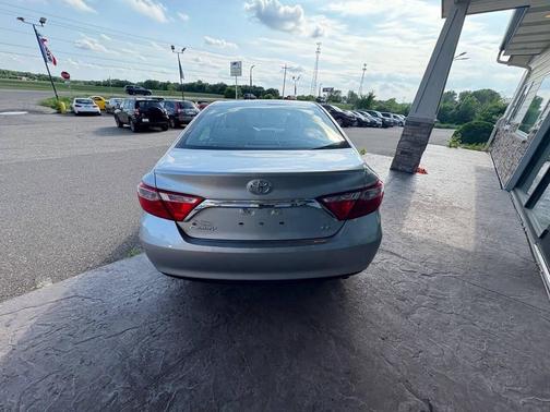Celestial Silver Metallic 2015 Toyota Camry LE