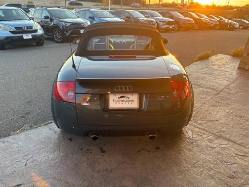 2006 Audi TT 3.2L