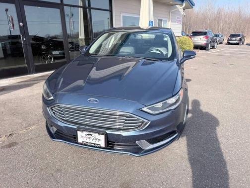 Blue 2018 Ford Fusion SE