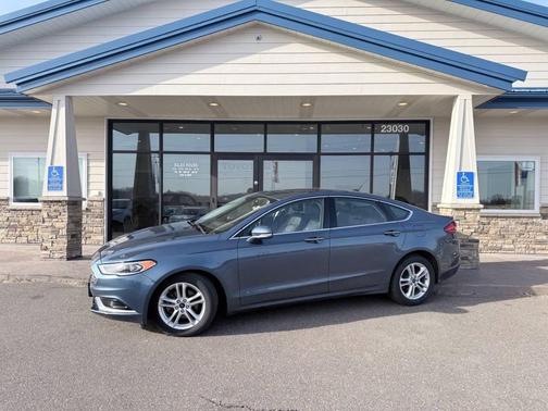 Blue 2018 Ford Fusion SE