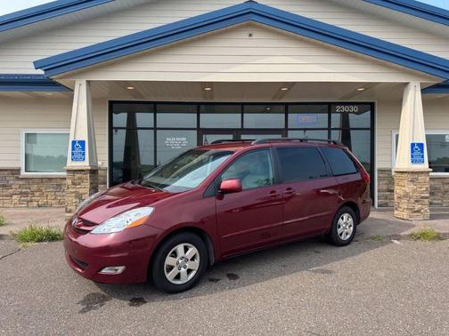 2008 Toyota Sienna XLE Limited