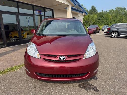 2008 Toyota Sienna XLE Limited