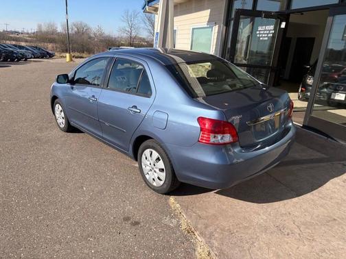 2010 Toyota Yaris Base